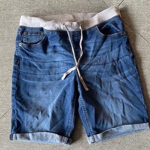 Justice size 14 Plus Bermuda Shorts EUC!!!